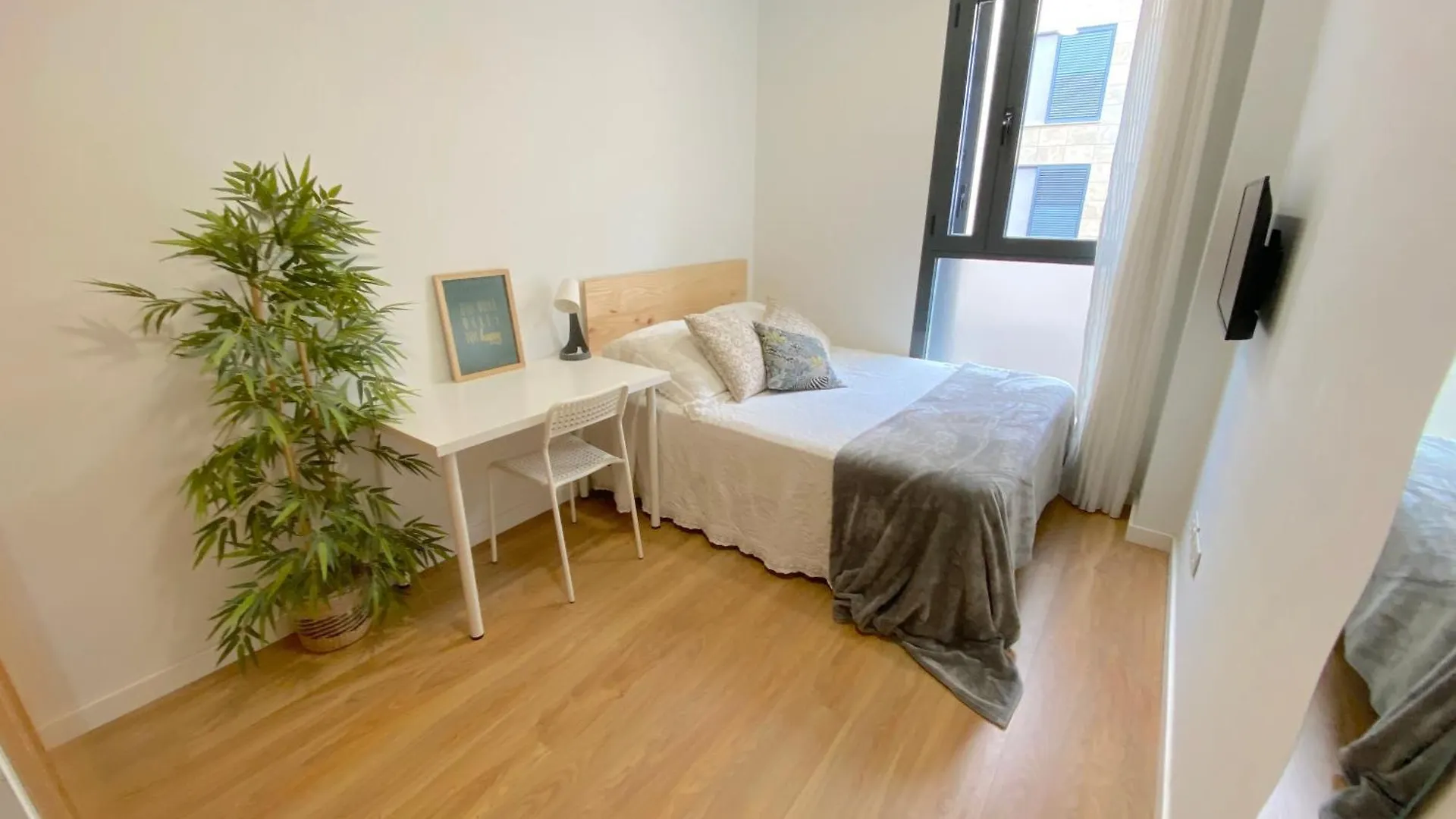 Premium Serenity Rooms Seville Apartment