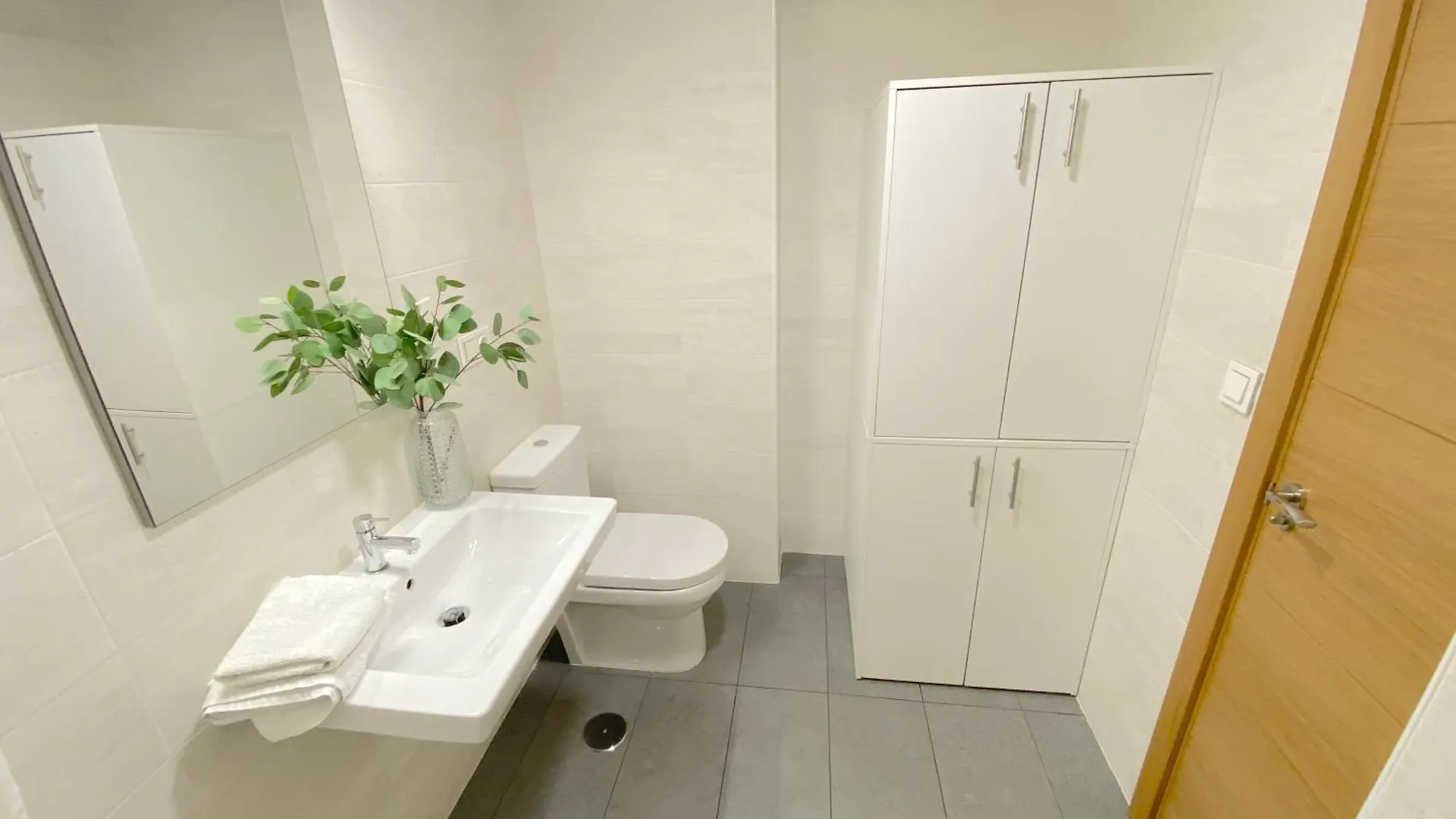 Premium Serenity Rooms Seville 0*,  Spain