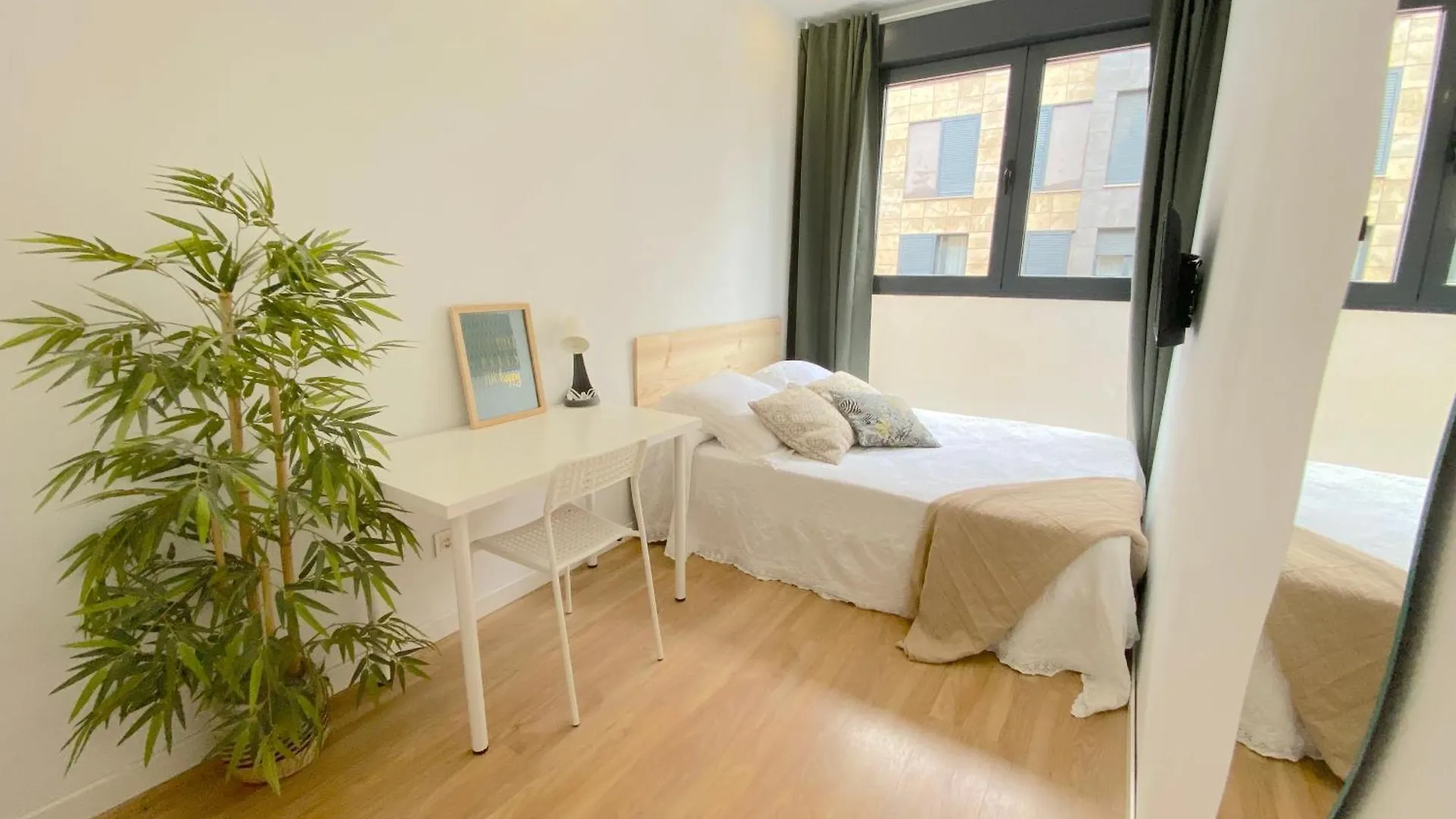 Premium Serenity Rooms Sevilla 0*,
